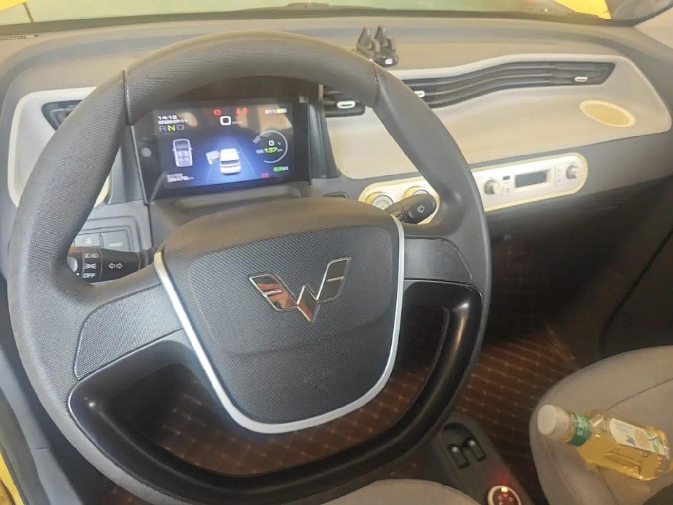 Wuling Hongguang MINIEV 2022 Macaron Premium Model – Lithium Iron Phosphate — миниатюра 12