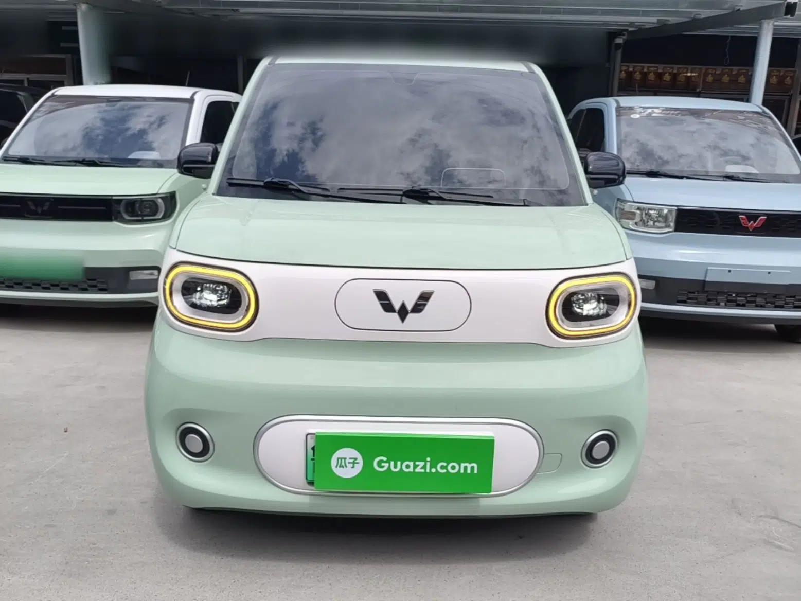Wuling Hongguang MINIEV 2024 3rd Generation 215km Youth Edition — миниатюра 2