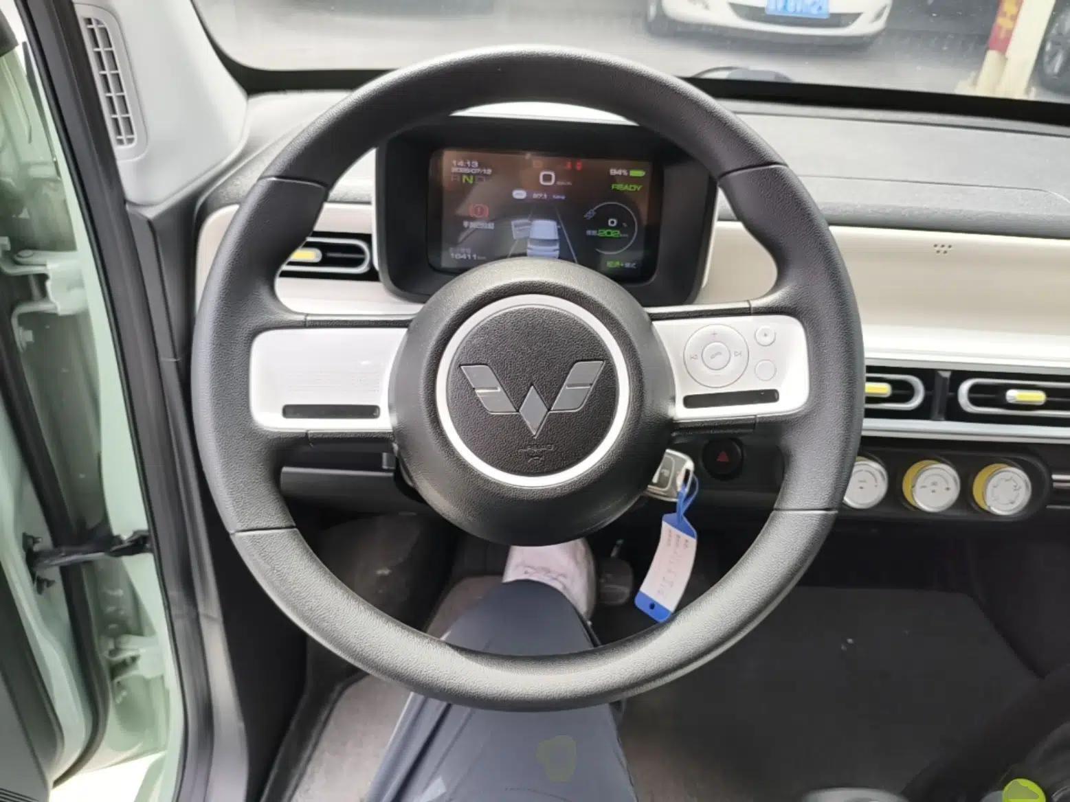 Wuling Hongguang MINIEV 2024 3rd Generation 215km Youth Edition — миниатюра 13