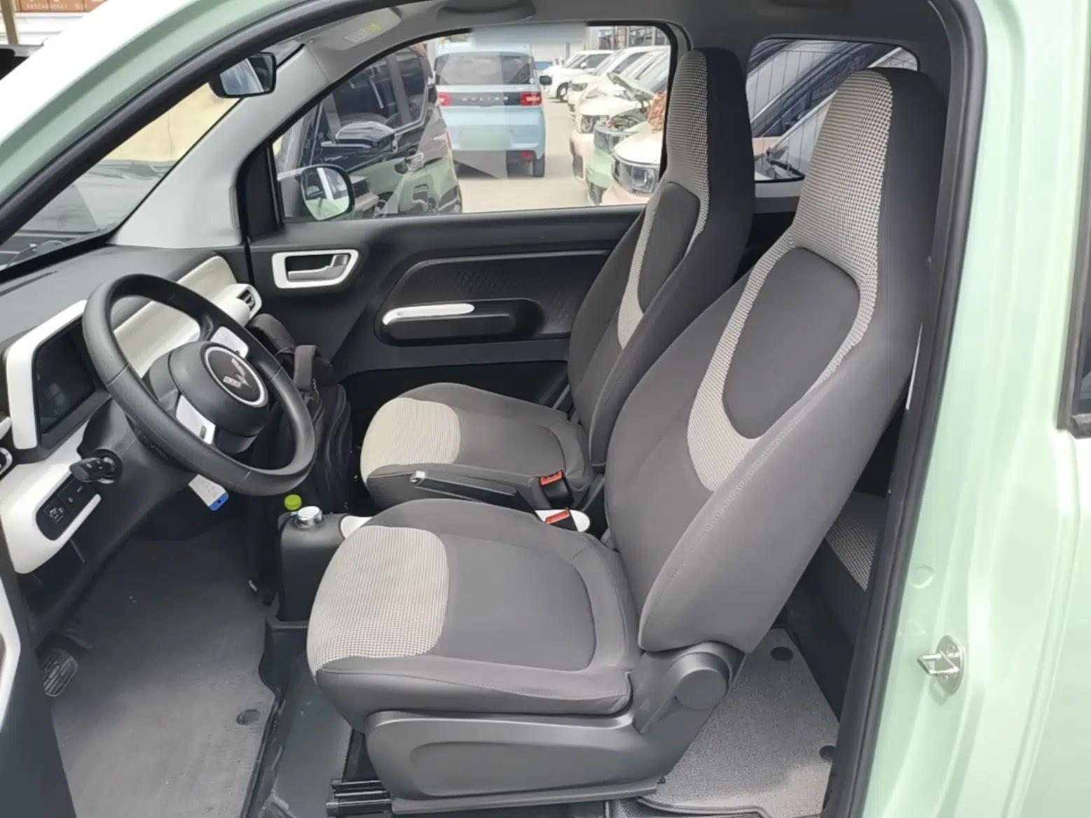 Wuling Hongguang MINIEV 2024 3rd Generation 215km Youth Edition — миниатюра 17