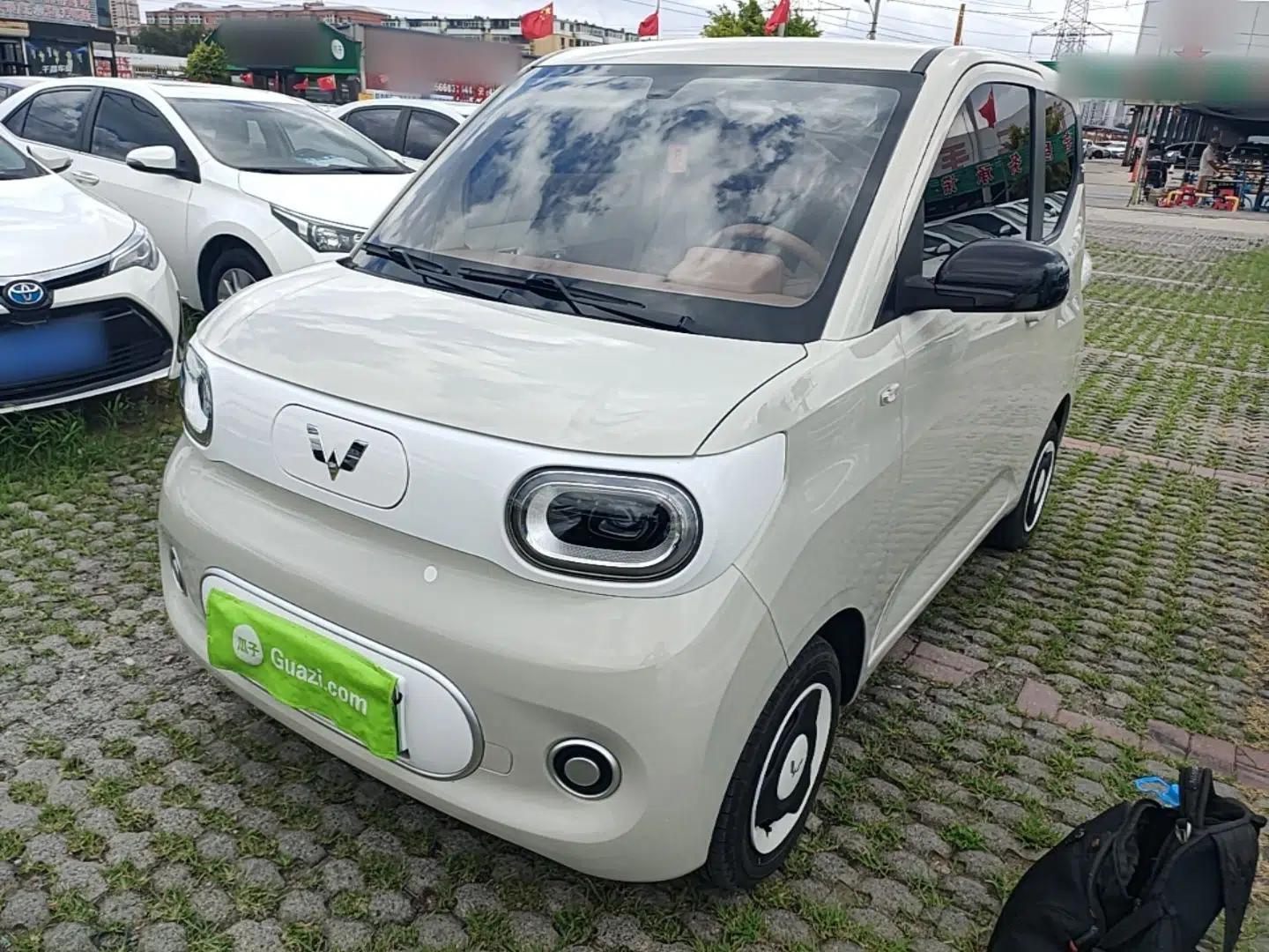Wuling Hongguang MINIEV 2024 3rd Generation 215km Youth Edition — миниатюра 1