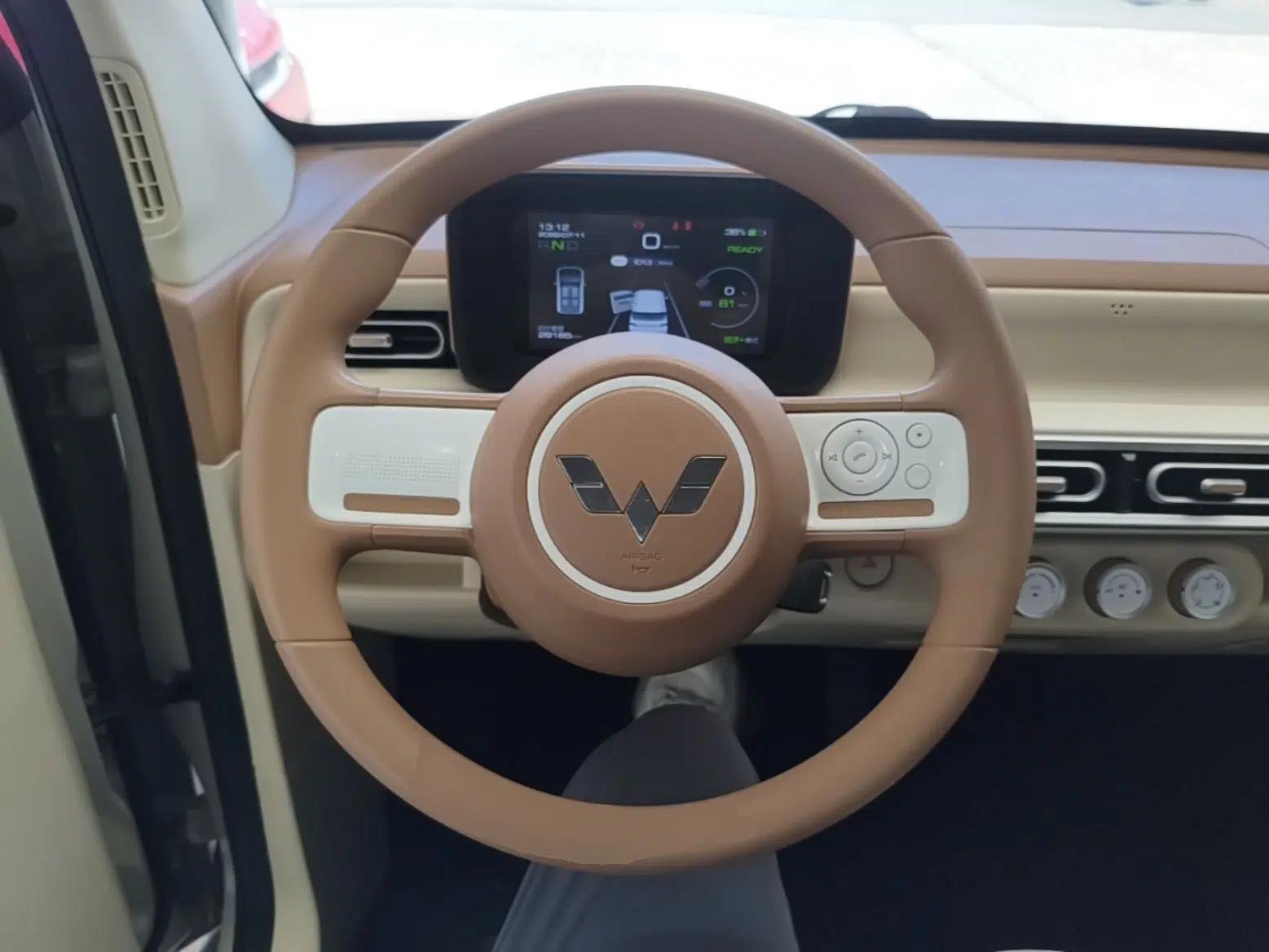 Wuling Hongguang MINIEV 2024 3rd Generation 215km Youth Edition — миниатюра 13