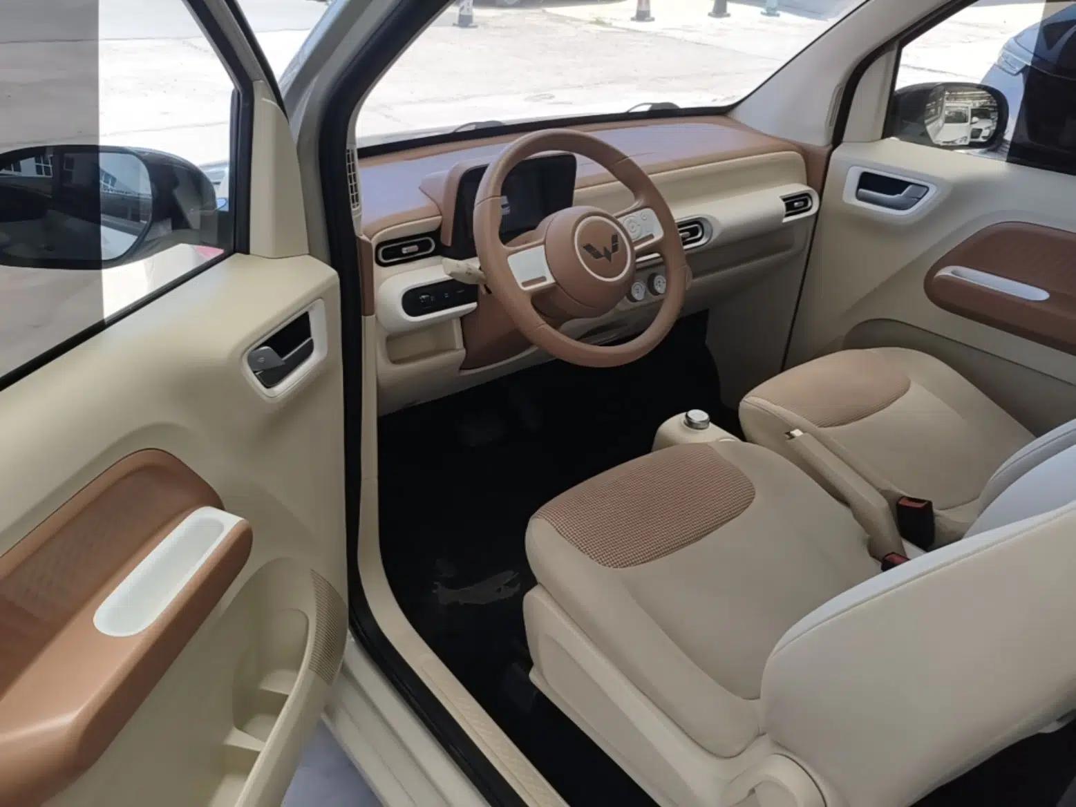 Wuling Hongguang MINIEV 2024 3rd Generation 215km Youth Edition — миниатюра 18