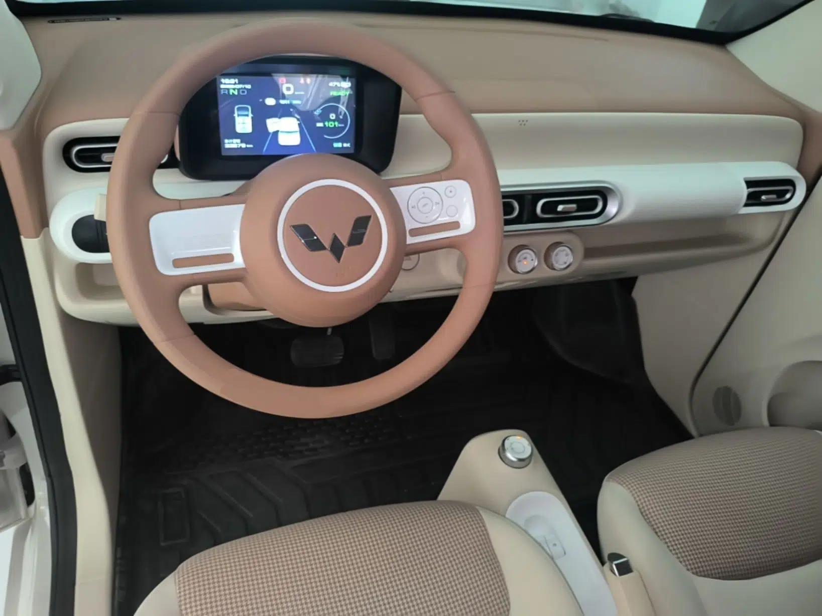 Wuling Hongguang MINIEV 2024 3rd Generation 215km Youth Edition — миниатюра 12