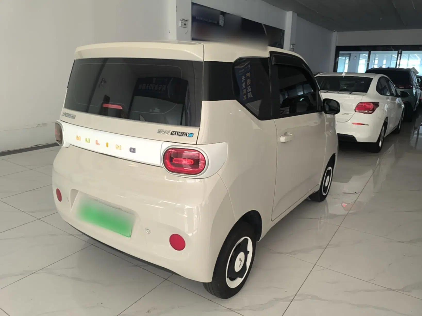 Wuling Hongguang MINIEV 2024 3rd Generation 215km Youth Edition — миниатюра 6