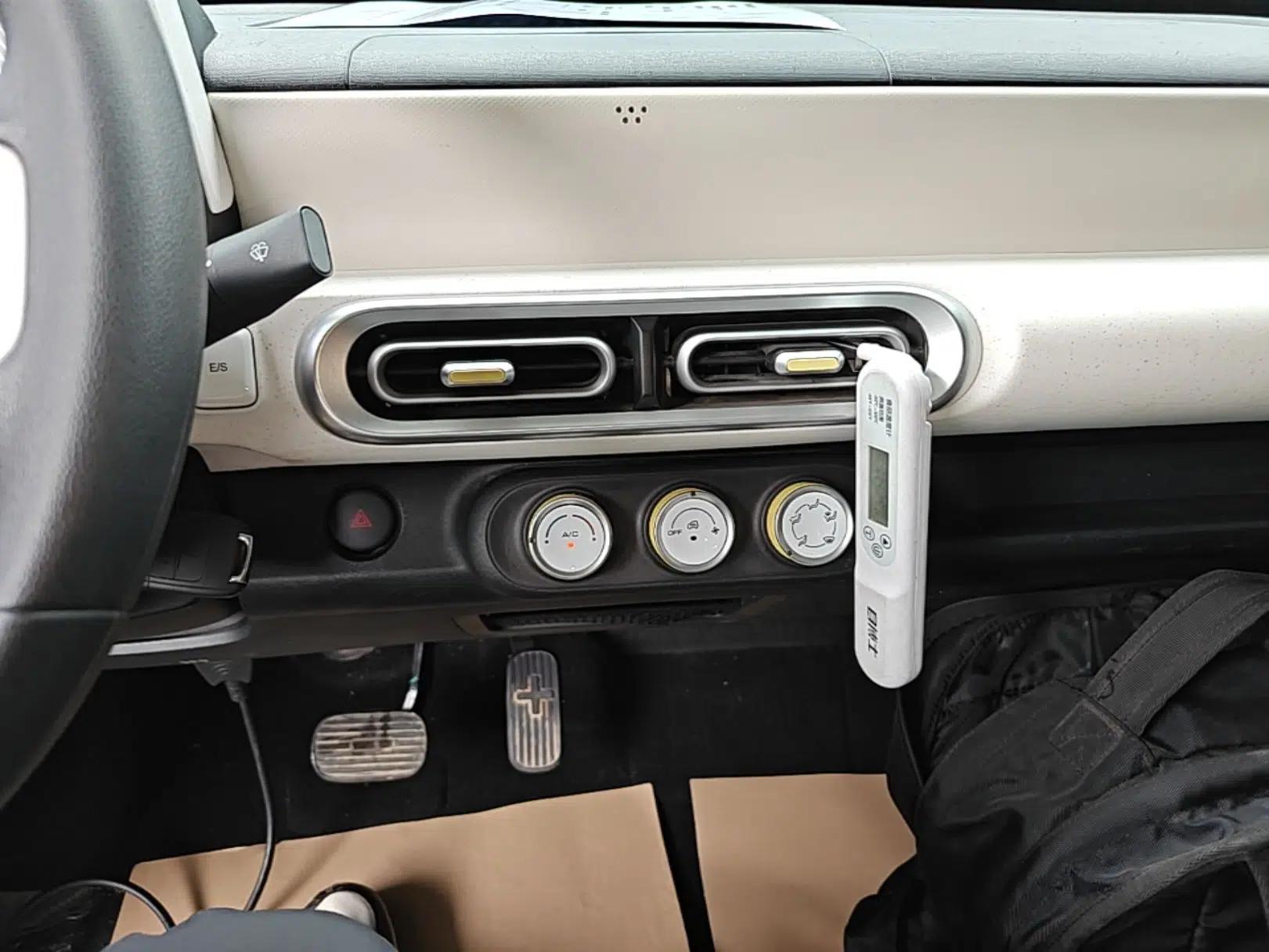 Wuling Hongguang MINIEV 2024 3rd Generation 215km Youth Edition — миниатюра 15