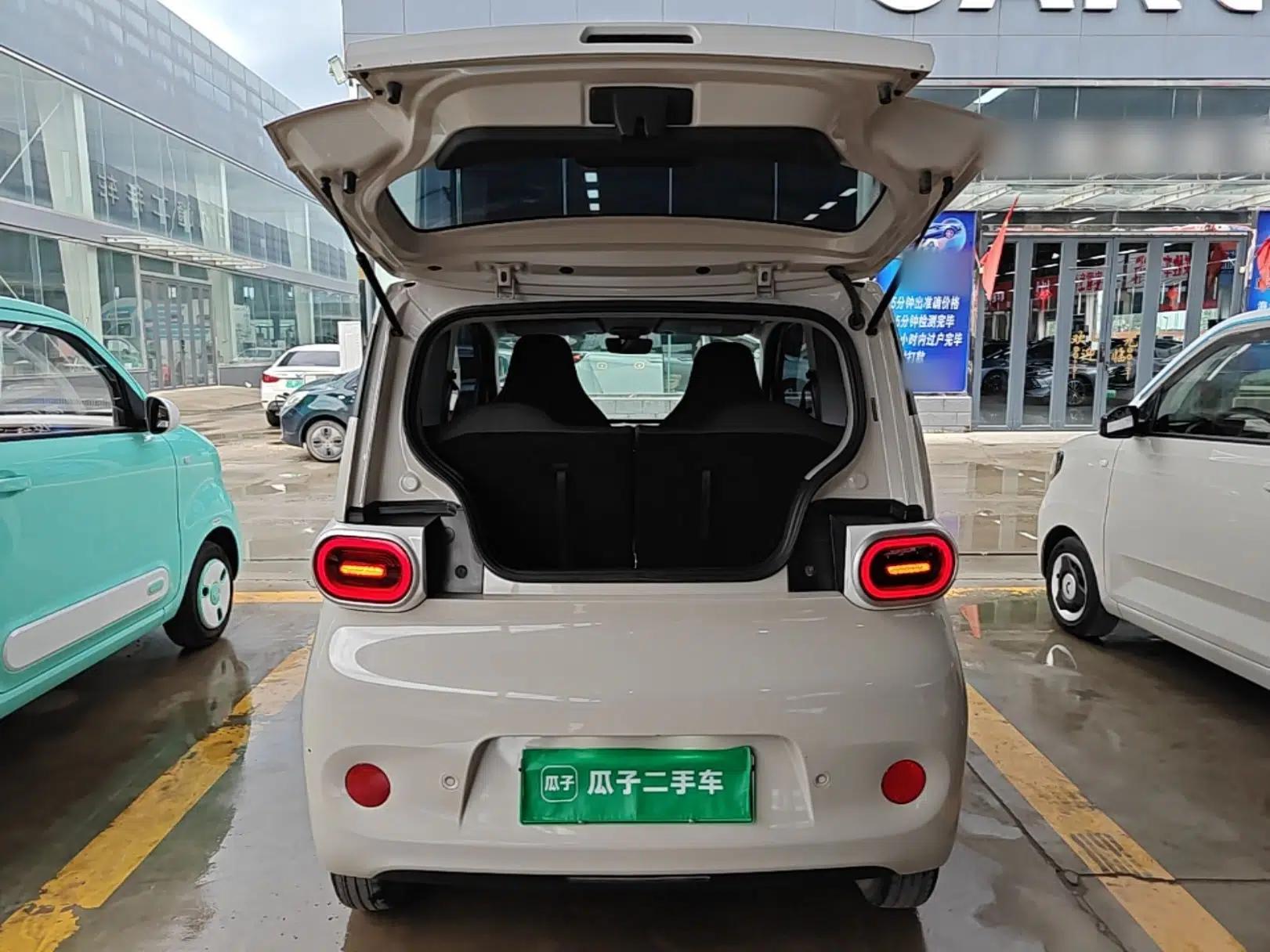 Wuling Hongguang MINIEV 2024 3rd Generation 215km Youth Edition — миниатюра 22
