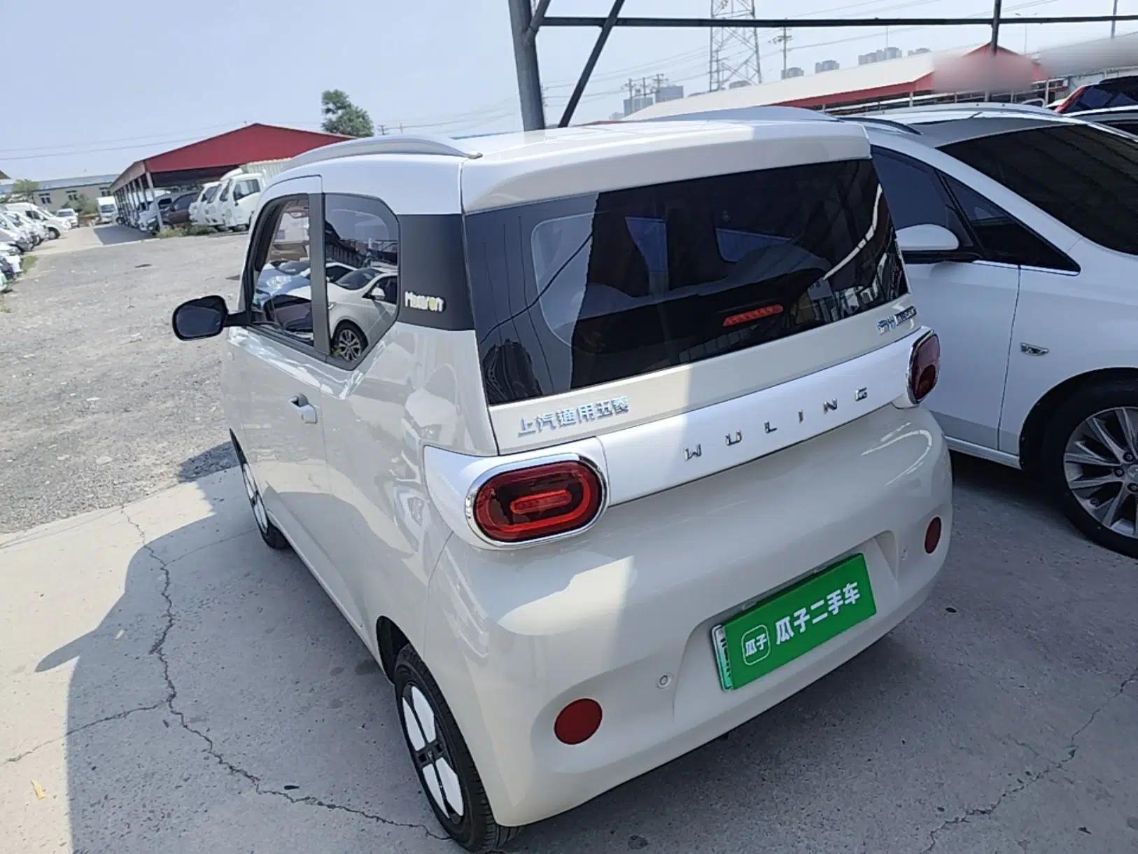 Wuling Hongguang MINIEV 2024 3rd Generation 215km Advanced Version — миниатюра 4