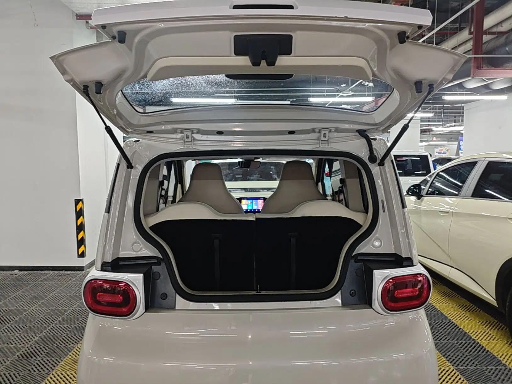Wuling Hongguang MINIEV 2024 3rd Generation 215km Youth Edition — миниатюра 22