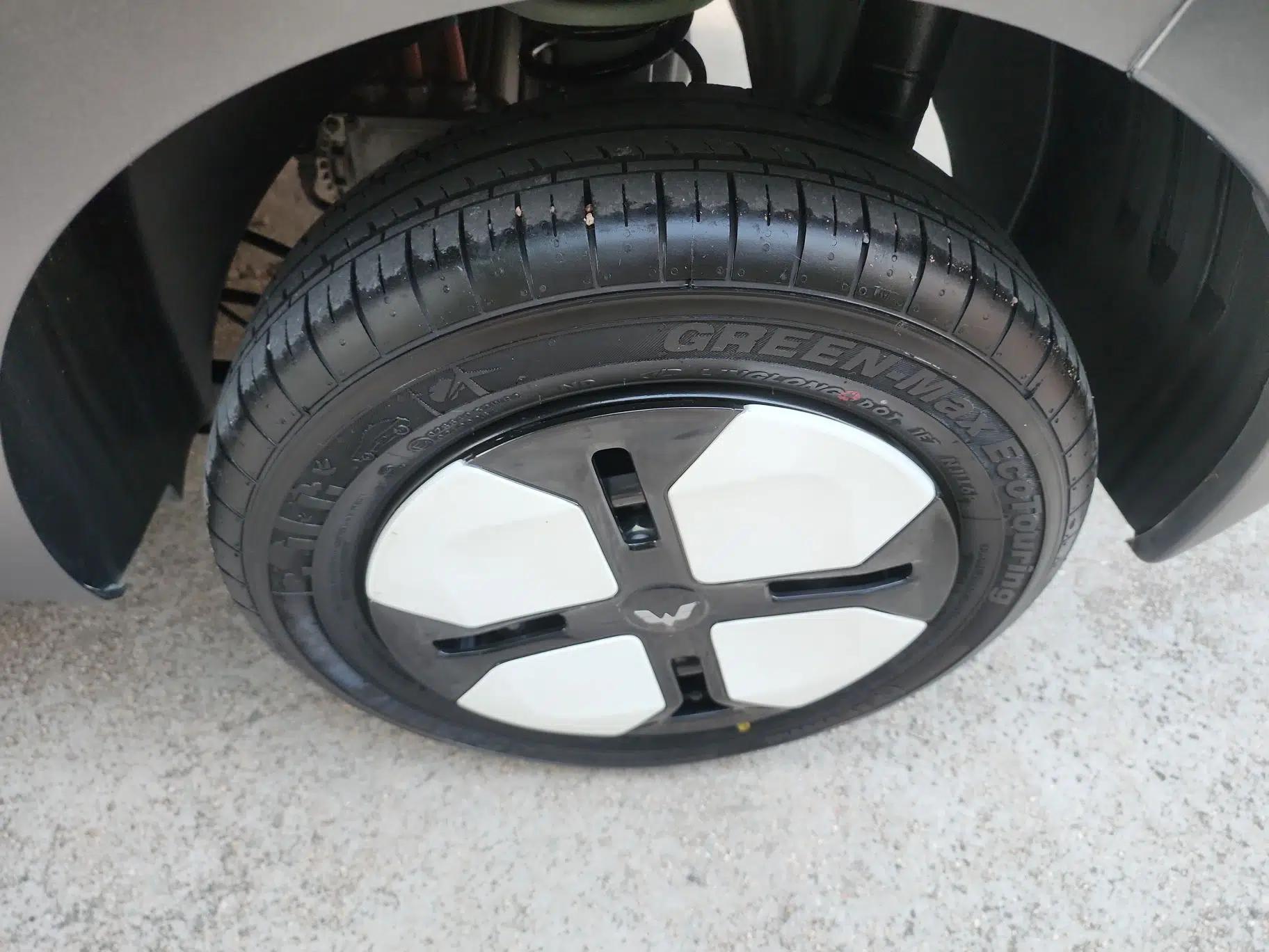 Wuling Hongguang MINIEV 2024 3rd Generation 215km Advanced Version — миниатюра 14
