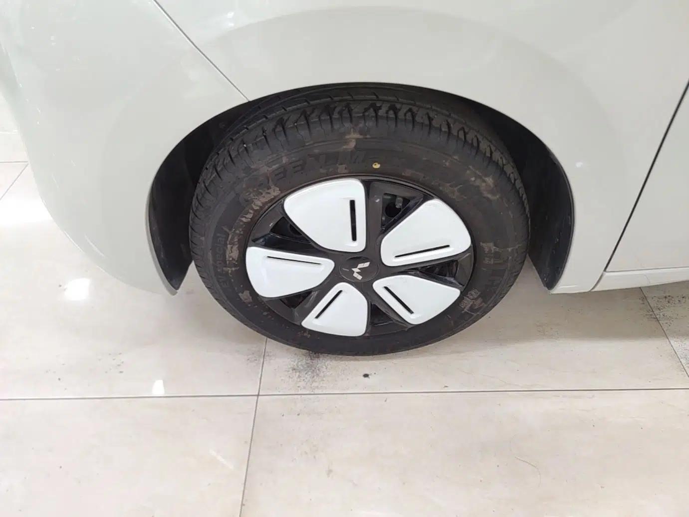 Wuling Hongguang MINIEV 2025 Four-Door Version Advanced Edition — миниатюра 10