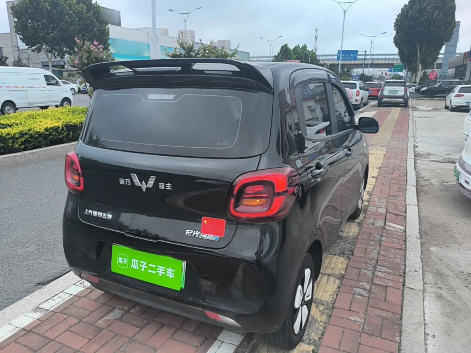 Wuling Hongguang MINIEV 2025 Four-Door Version Advanced Edition — миниатюра 6