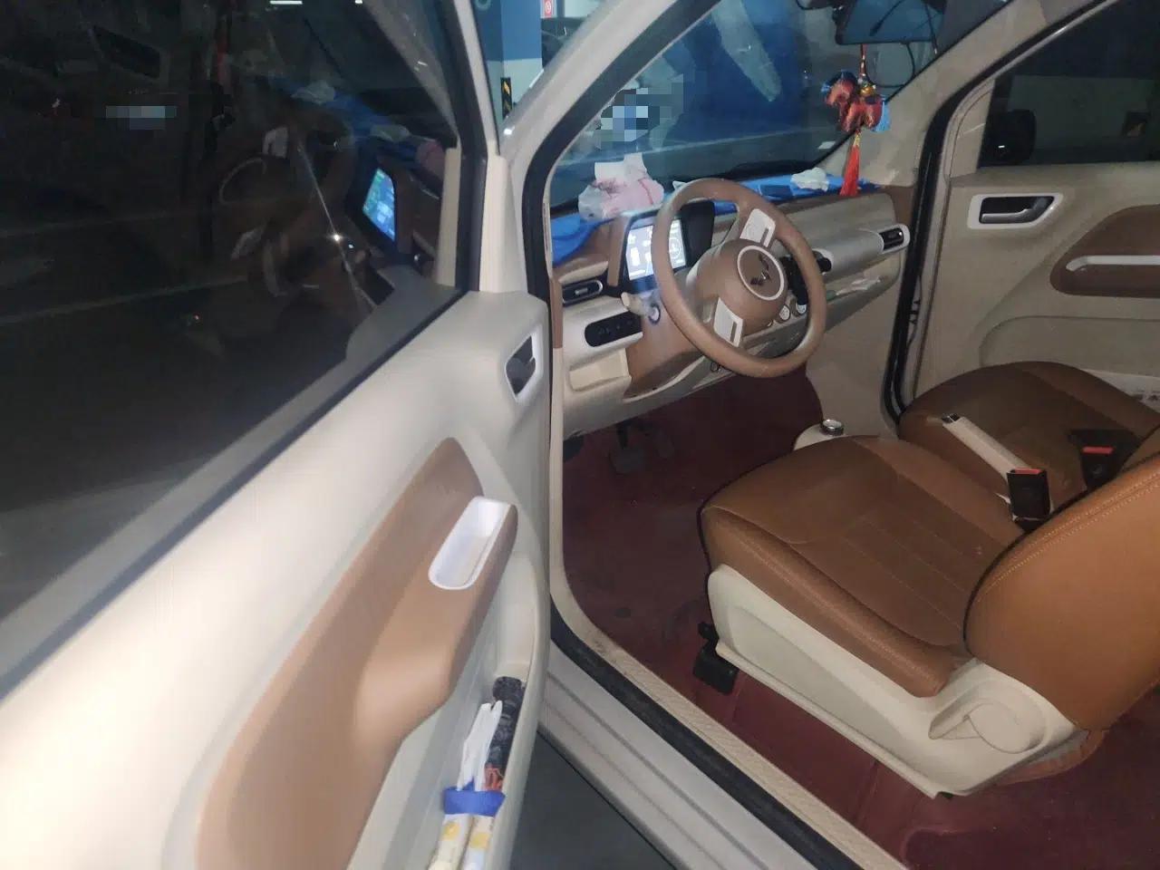 Wuling Hongguang MINIEV 2024 3rd Generation 215km Youth Edition — миниатюра 16