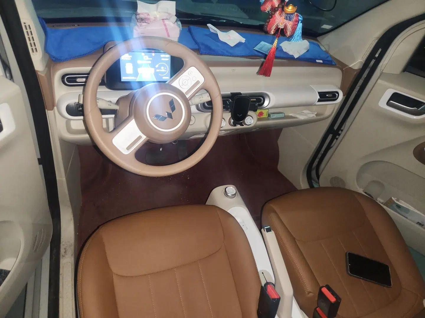 Wuling Hongguang MINIEV 2024 3rd Generation 215km Youth Edition — миниатюра 9