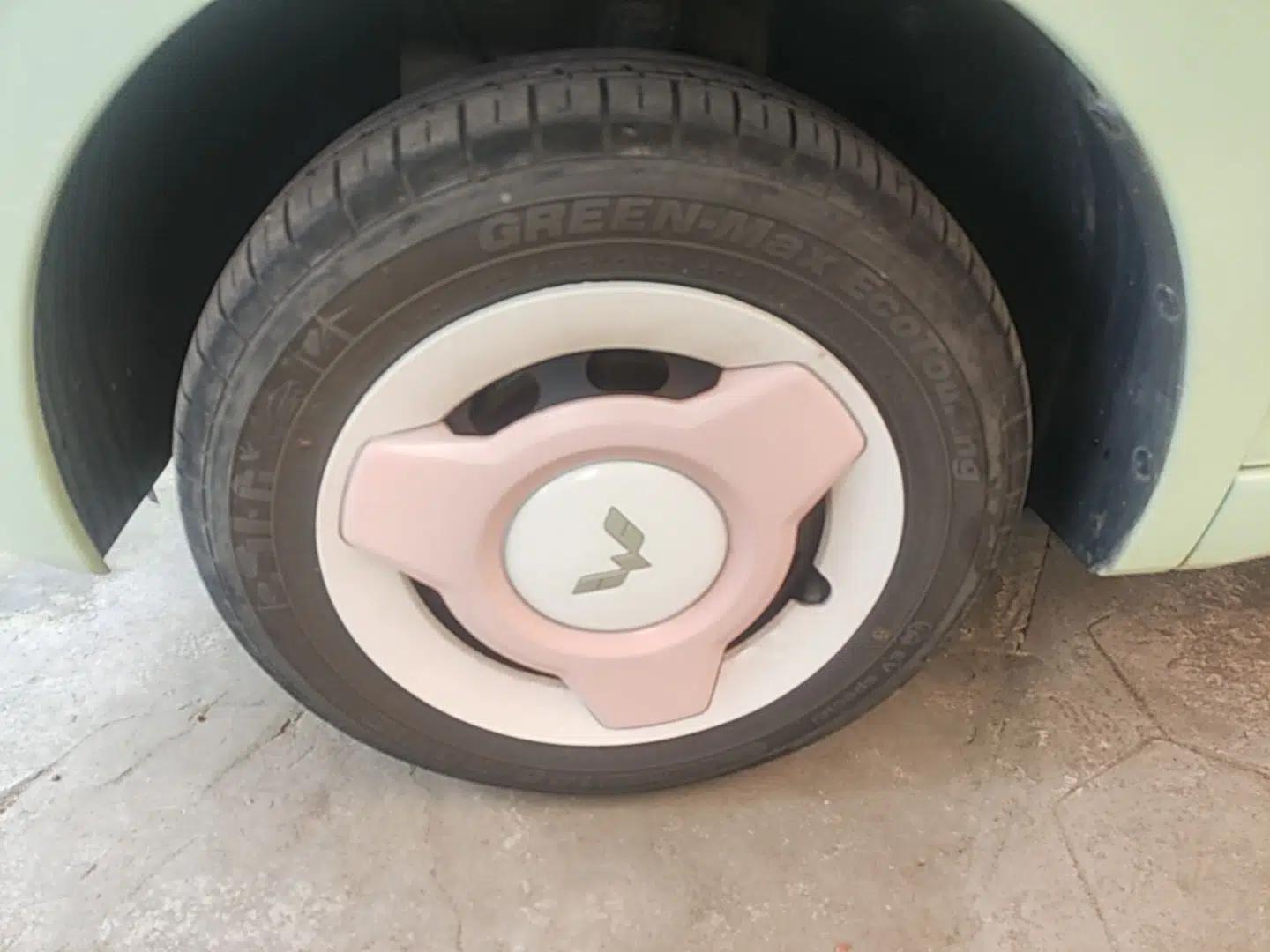 Wuling Hongguang MINIEV 2024 3rd Generation 215km Advanced Version — миниатюра 15