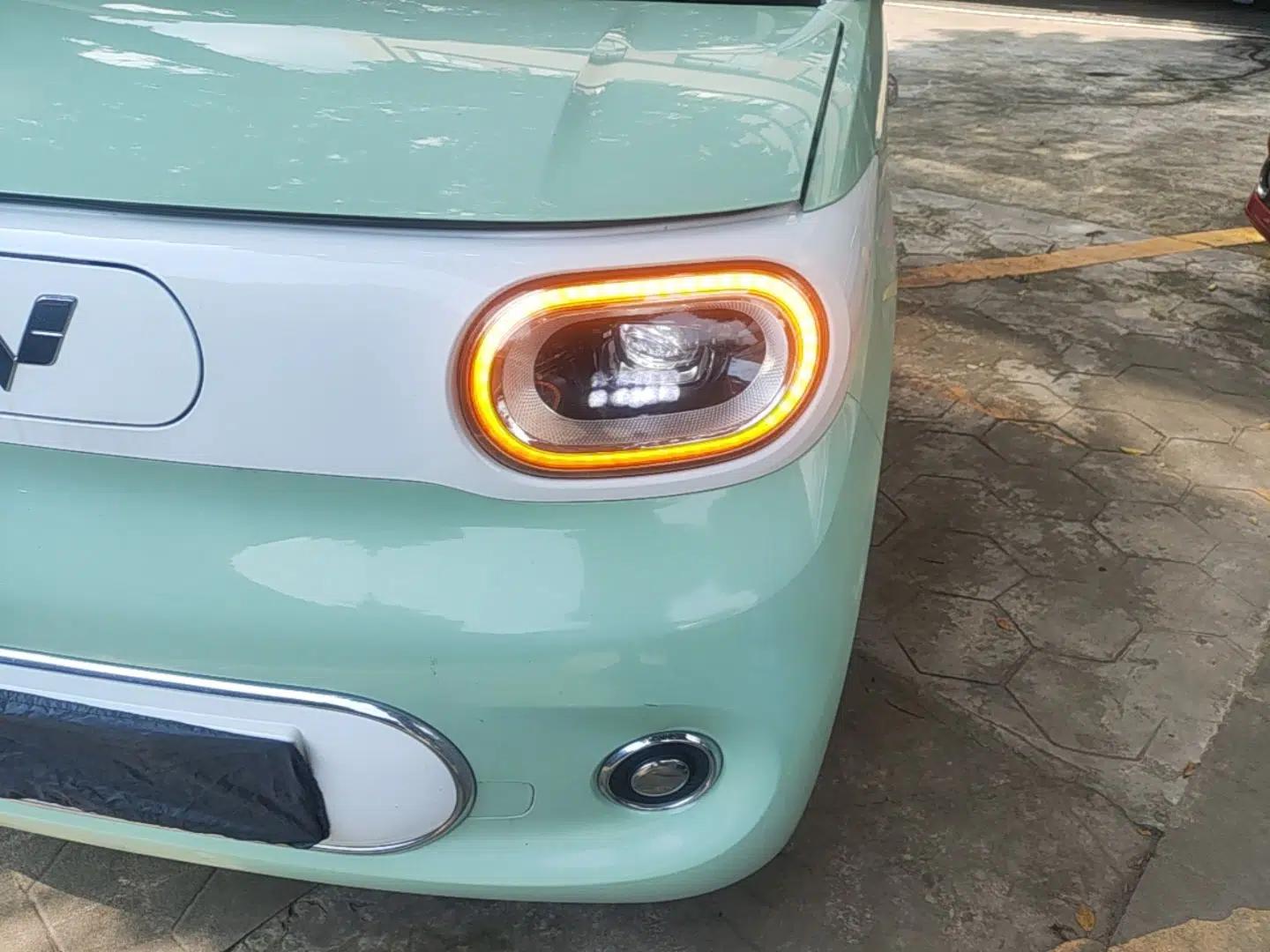 Wuling Hongguang MINIEV 2024 3rd Generation 215km Advanced Version — миниатюра 8
