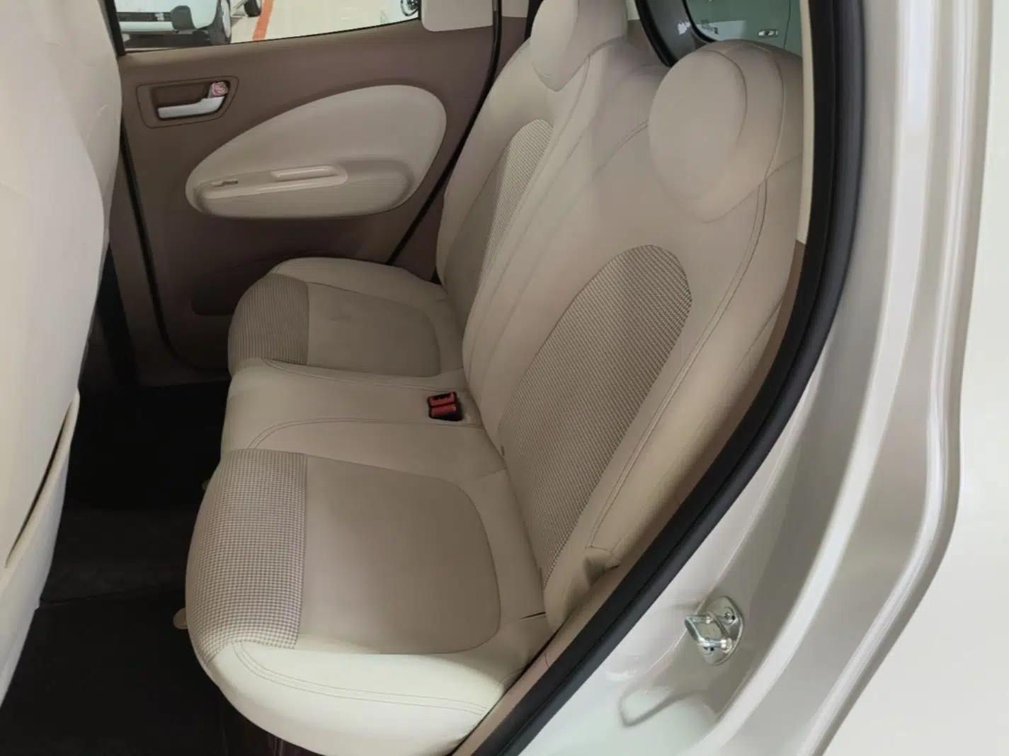 Wuling Hongguang MINIEV 2025 Four-Door Version Advanced Edition — миниатюра 20