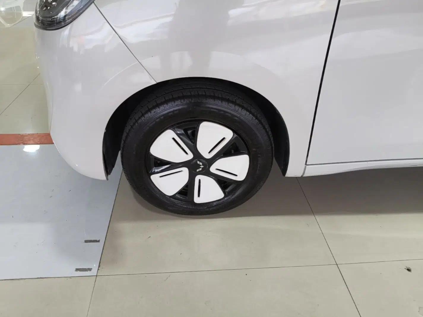 Wuling Hongguang MINIEV 2025 Four-Door Version Advanced Edition — миниатюра 10