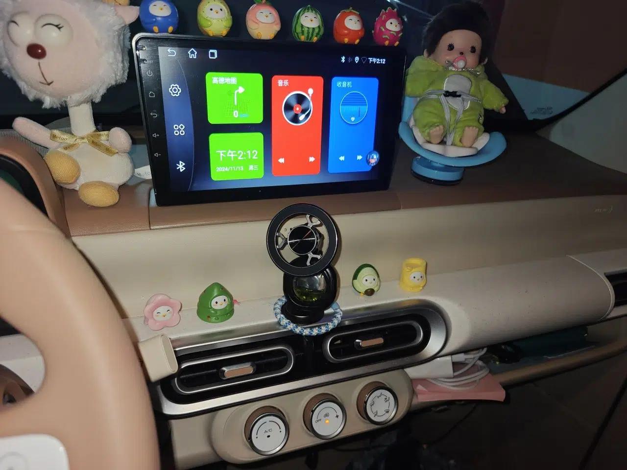 Wuling Hongguang MINIEV 2024 3rd Generation 215km Youth Edition — миниатюра 13