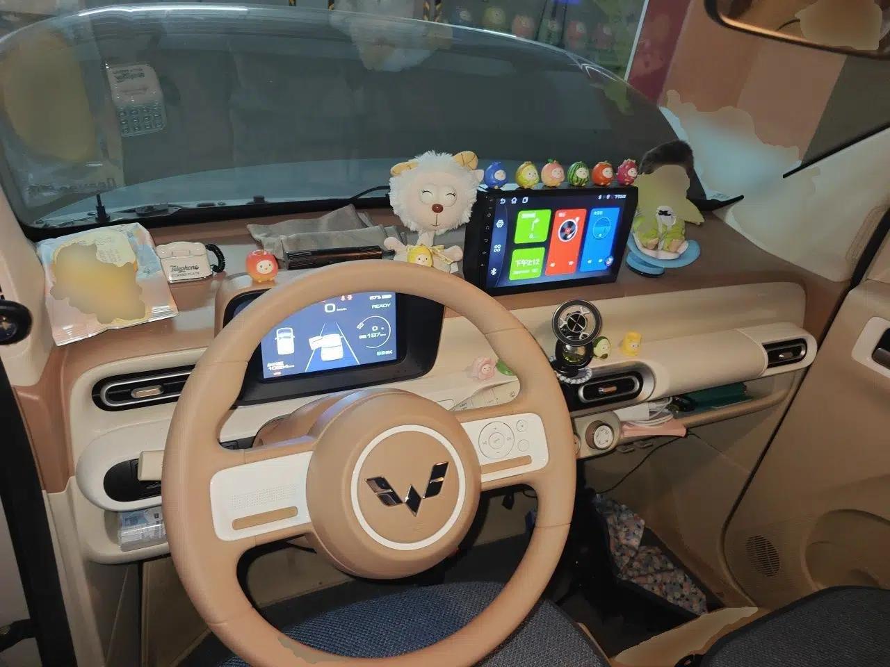 Wuling Hongguang MINIEV 2024 3rd Generation 215km Youth Edition — миниатюра 9