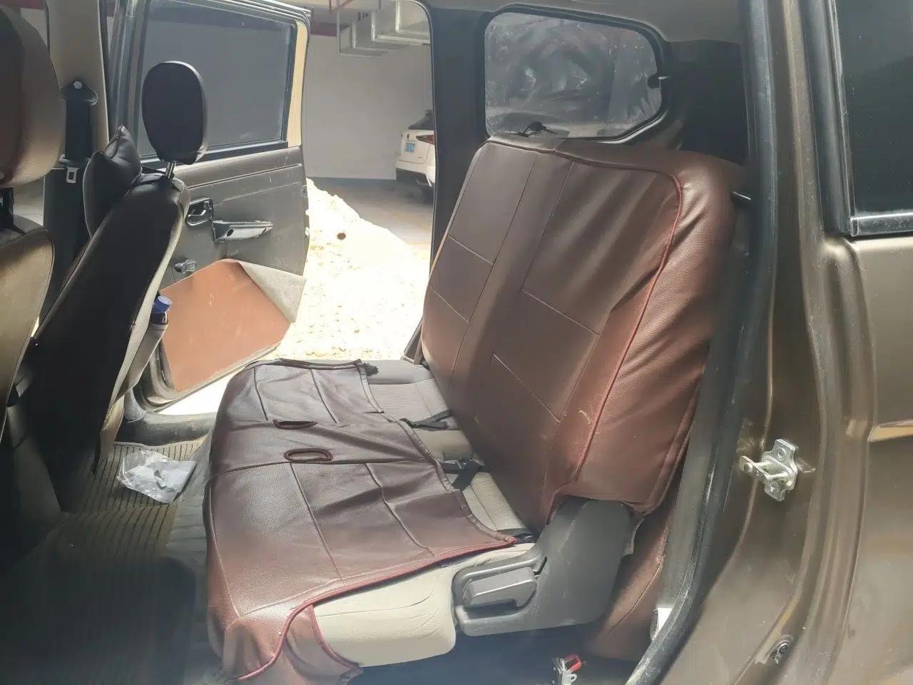 Wuling Hongguang 2015 1.5L S Basic Version China V Standard — миниатюра 17
