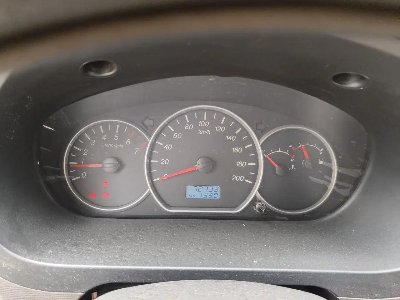 Wuling Hongguang 2016 1.5L Restyled S Comfort Version — миниатюра 11