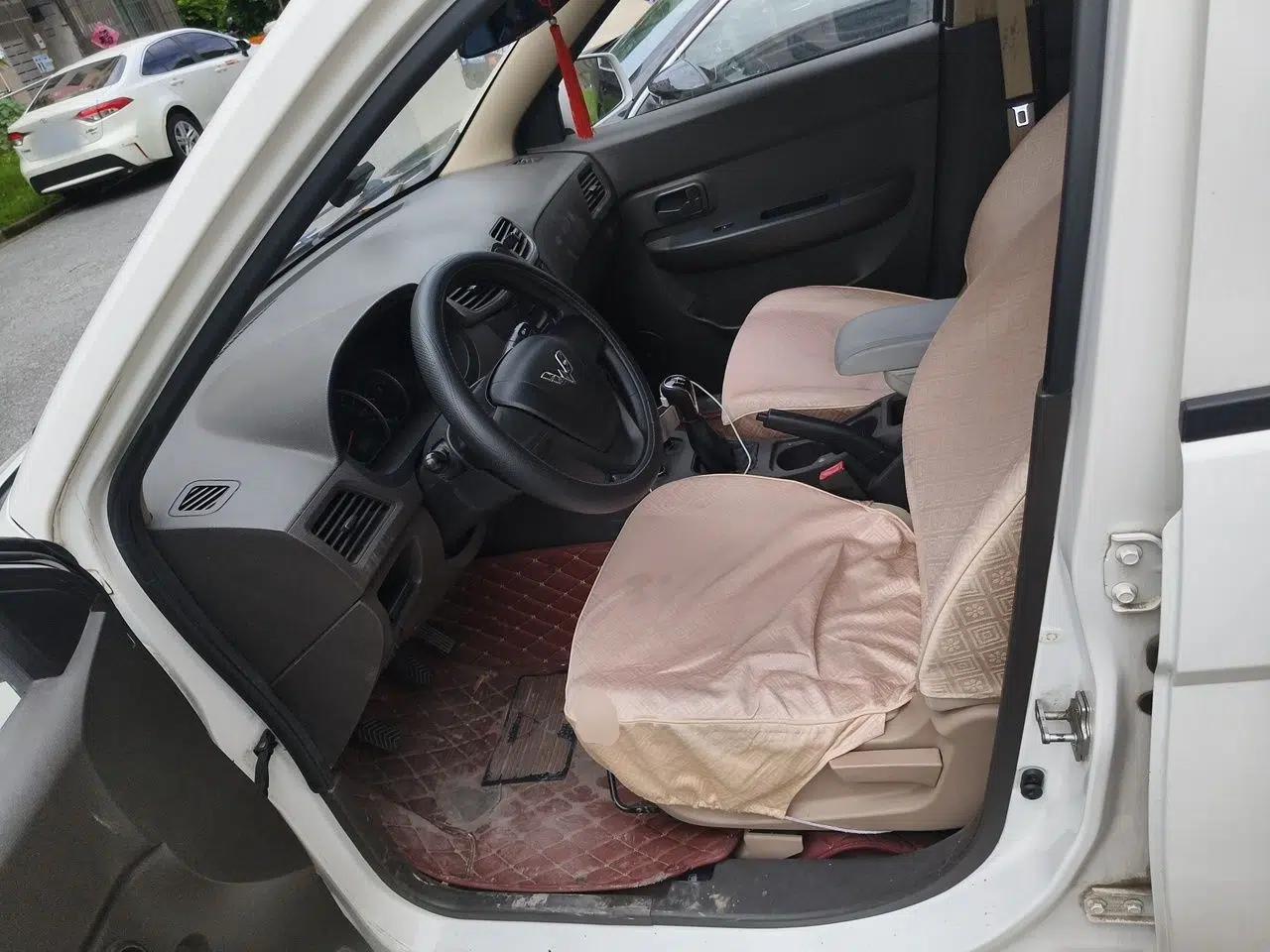 Wuling Hongguang 2016 1.5L Restyled S Comfort Version — миниатюра 15