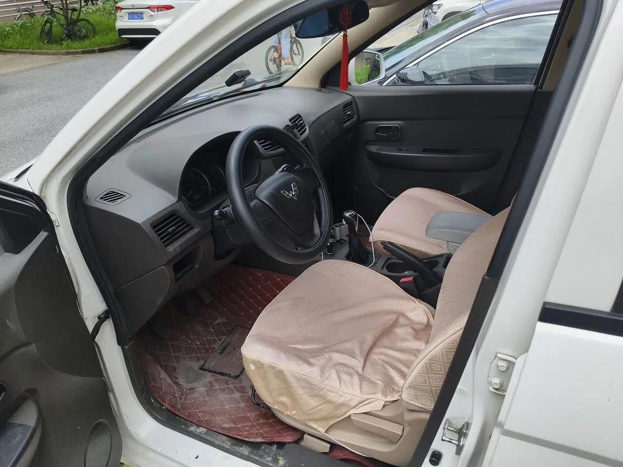 Wuling Hongguang 2016 1.5L Restyled S Comfort Version — миниатюра 16