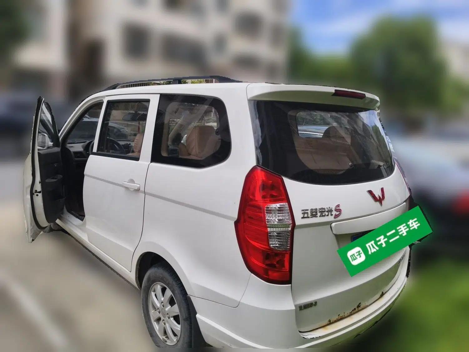 Wuling Hongguang 2016 1.5L Restyled S Comfort Version — миниатюра 4