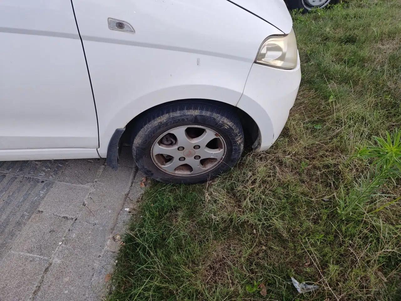 Wuling Hongguang 2010 1.2L Practical Version China IV — миниатюра 8