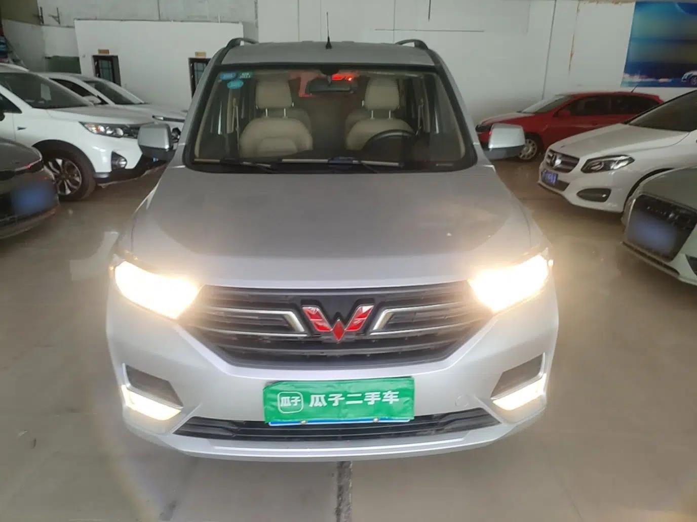 Wuling Hongguang 2018 1.5L S Comfort Model L2B — миниатюра 2