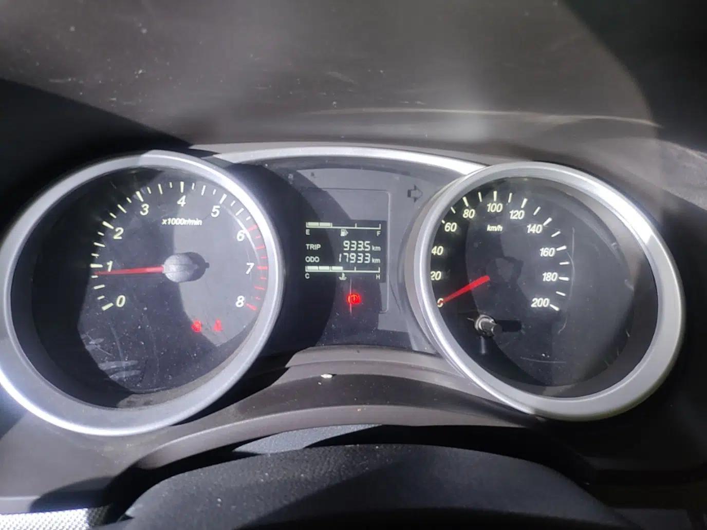 Wuling Hongguang 2018 1.5L S Comfort Model L2B — миниатюра 14