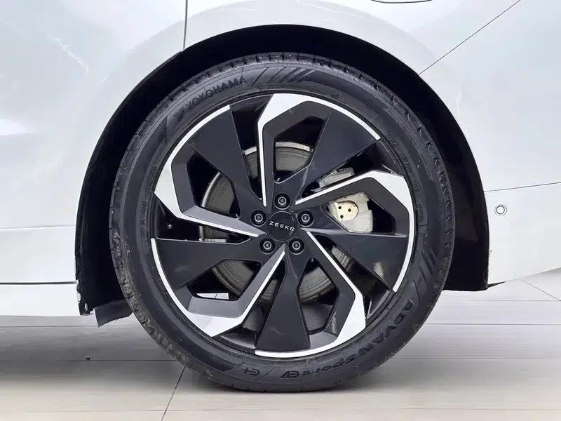 ZEEKR 001 2023 ME Edition 100kWh AWD — миниатюра 6