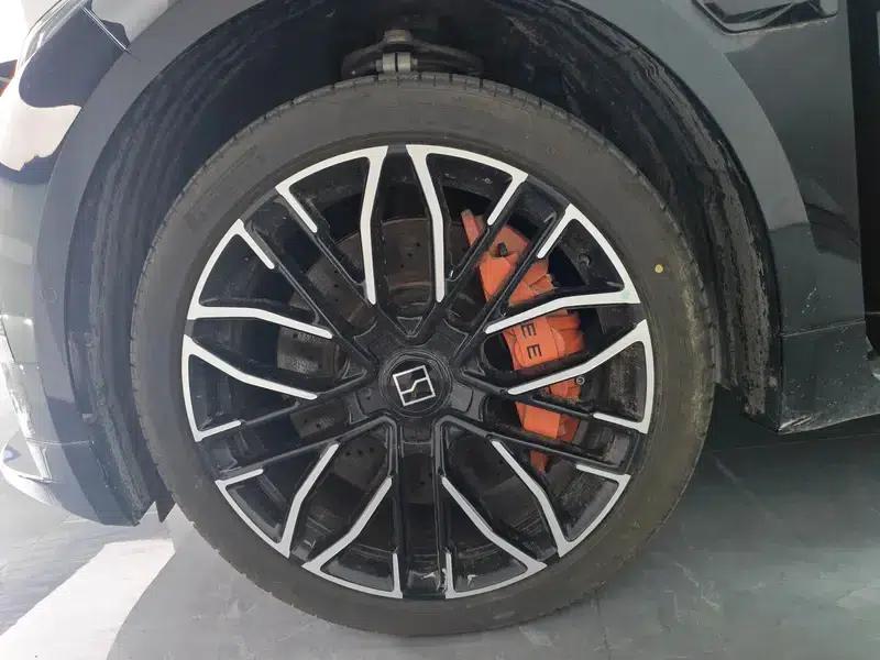 ZEEKR 001 2025 YOU Edition 100kWh AWD — миниатюра 24