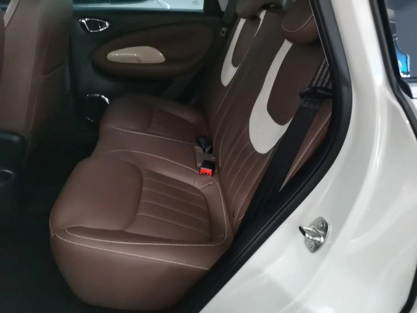Wuling Bingo 2024 333 km Lingxi Connected Version — миниатюра 29