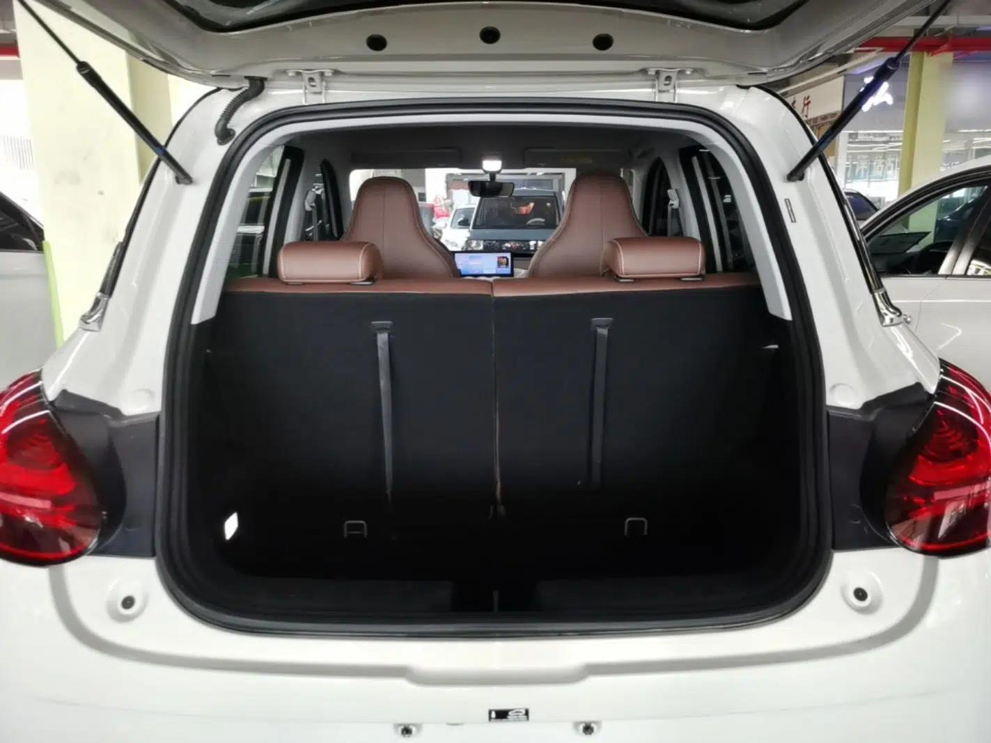 Wuling Bingo 2024 333 km Lingxi Connected Version — миниатюра 31