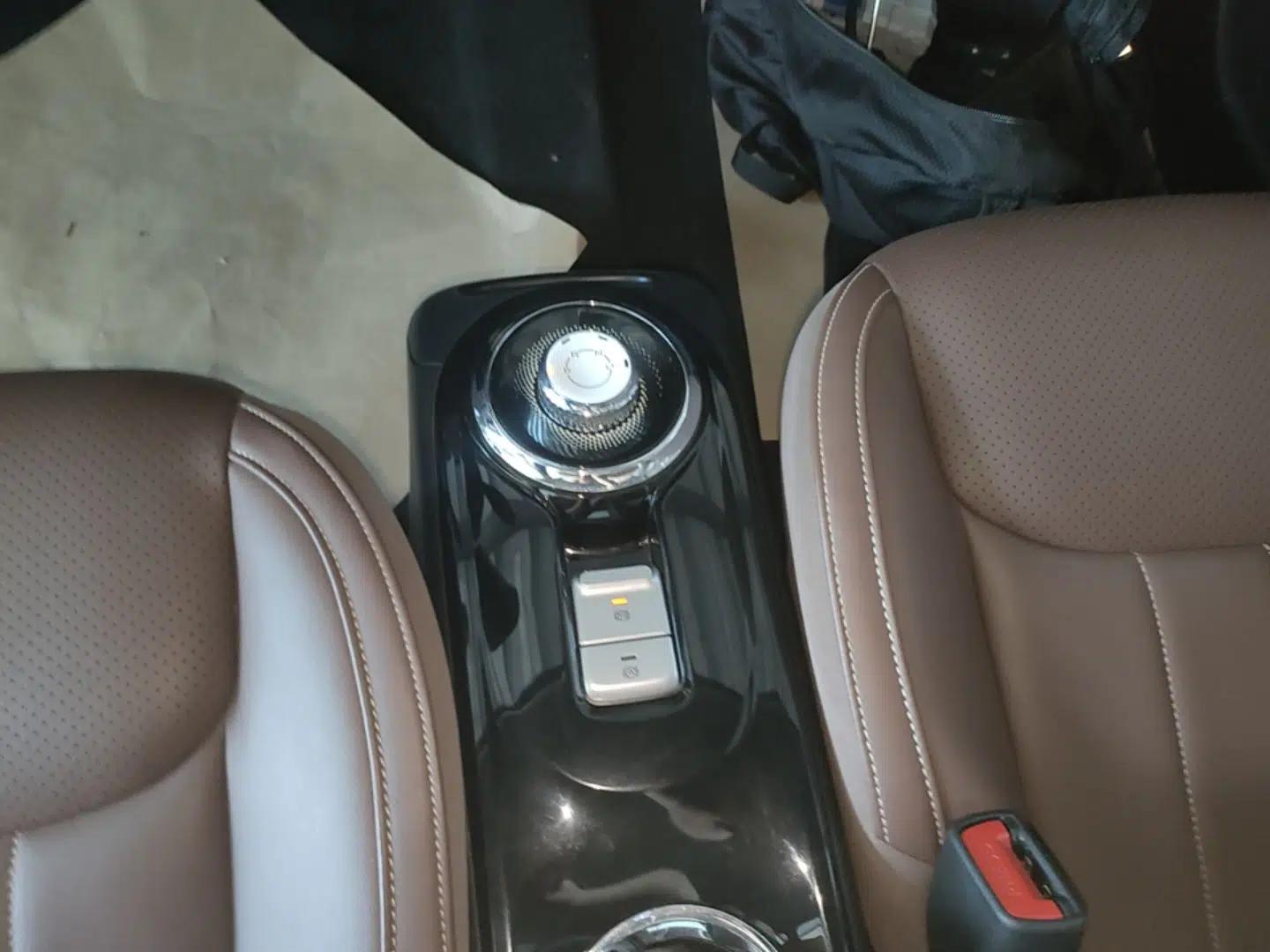 Wuling Bingo 2023 410 km Lingxi Deluxe Edition — миниатюра 16