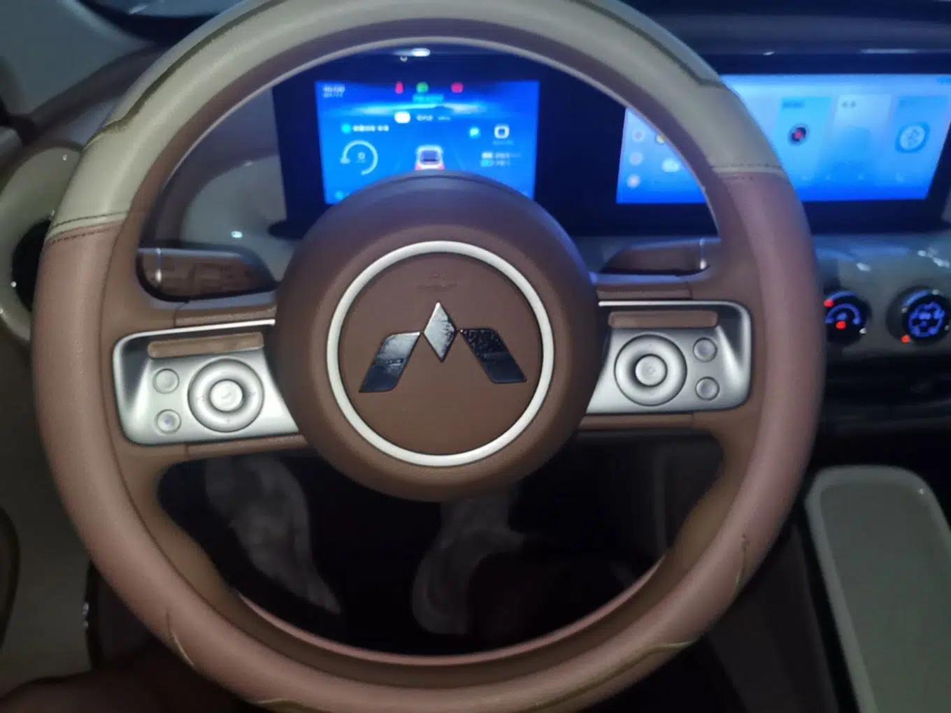Wuling Bingo 2025 333 km Lingxi Connected Version — миниатюра 13