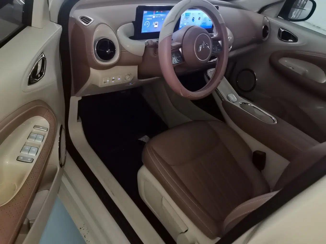 Wuling Bingo 2025 333 km Lingxi Connected Version — миниатюра 17