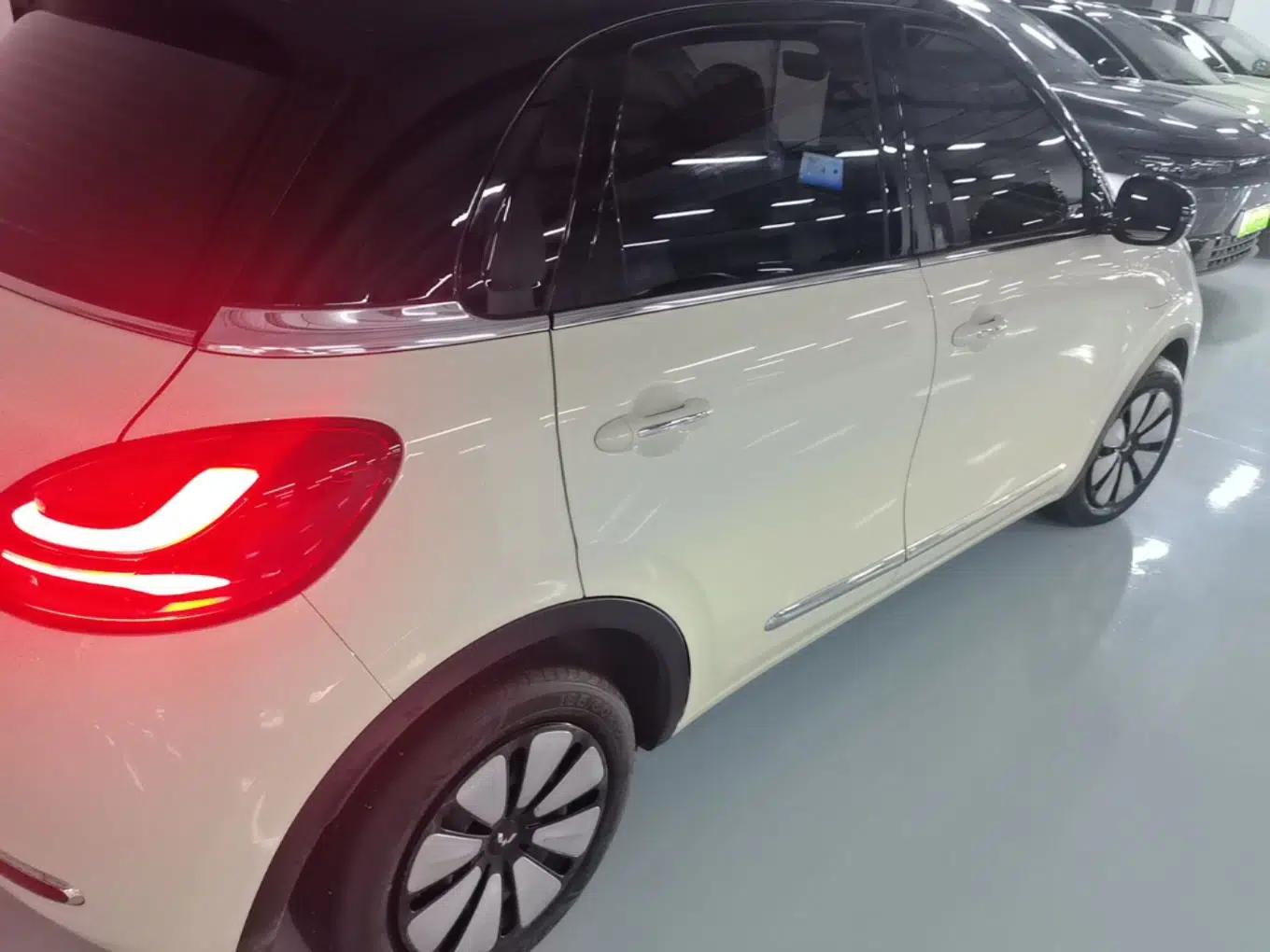 Wuling Bingo 2025 333 km Lingxi Connected Version — миниатюра 6