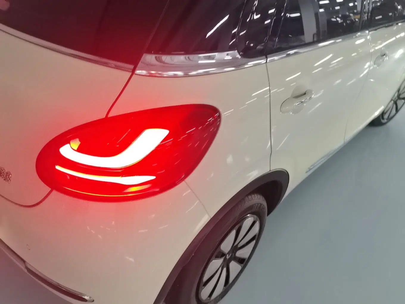 Wuling Bingo 2025 333 km Lingxi Connected Version — миниатюра 9