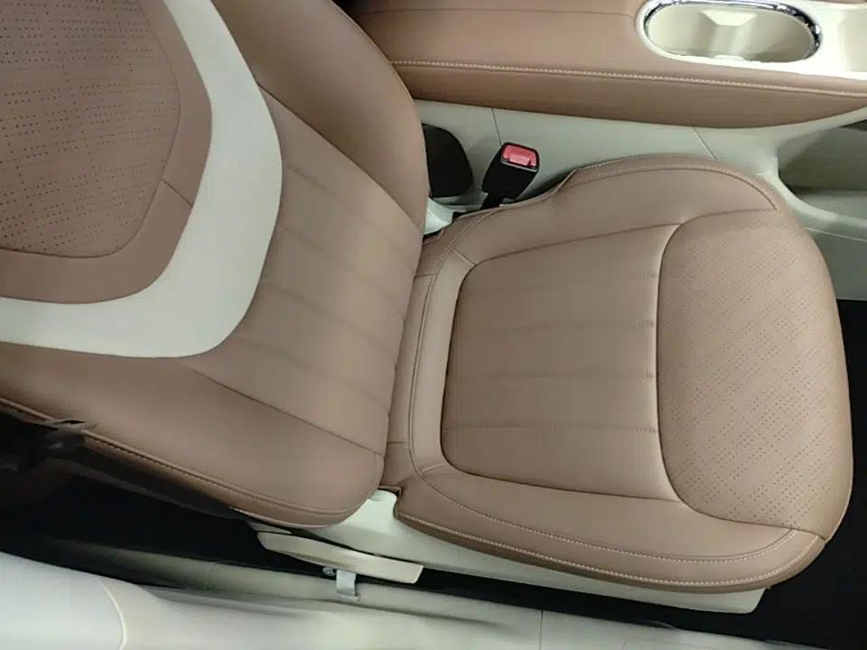 Wuling Bingo 2025 410 km Lingxi Deluxe Edition — миниатюра 24