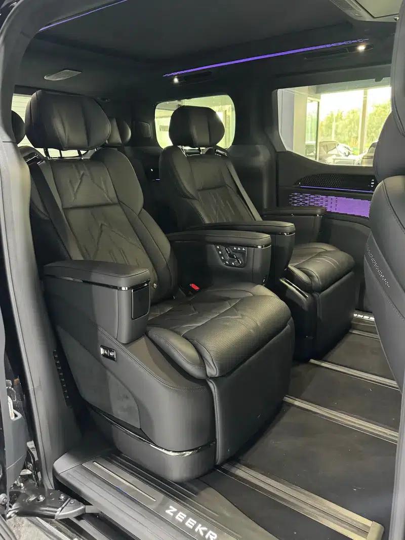 ZEEKR 009 2024 Model, 7-Seat Aisle Version, 4WD, 108kWh — миниатюра 4