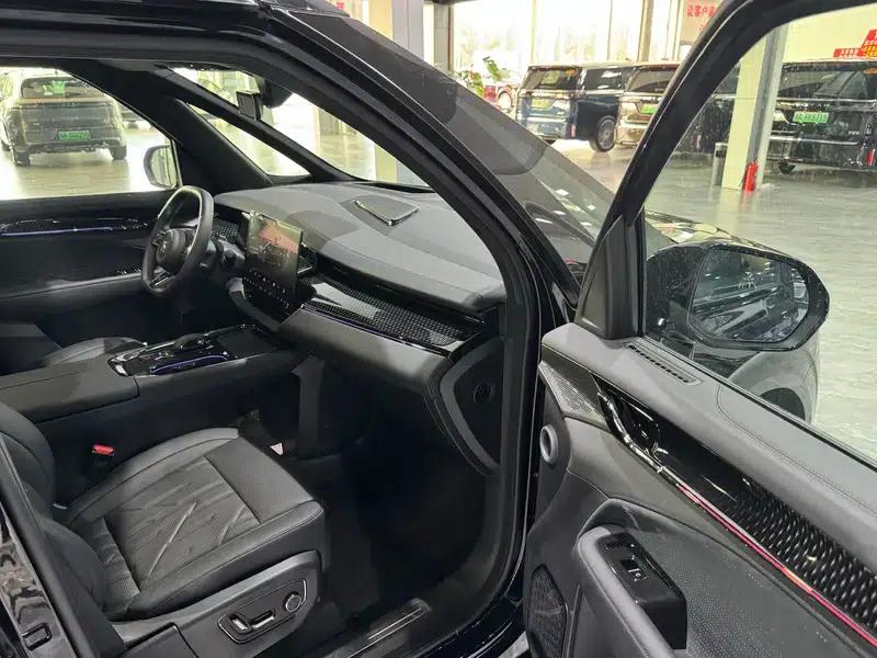 ZEEKR 009 2024 Model, 7-Seat Aisle Version, 4WD, 108kWh — миниатюра 9