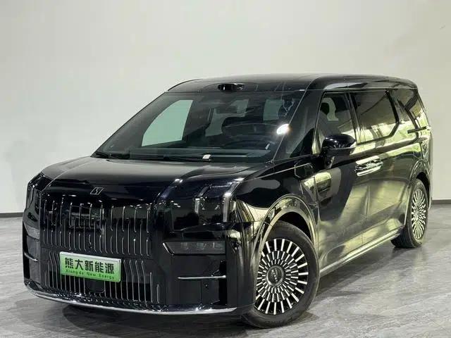 ZEEKR 009 2024 Model, 7-Seat Aisle Version, 4WD, 108kWh