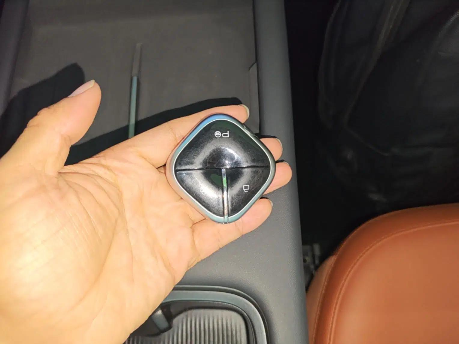 Wuling Xingguang 2025 610 km Smart Flagship Version — миниатюра 28