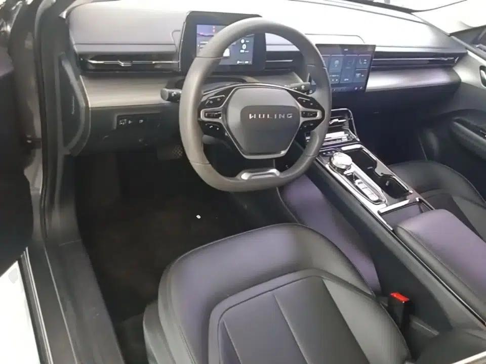 Wuling Xingguang 2024 Co-creation Edition 150 Standard Model — миниатюра 12
