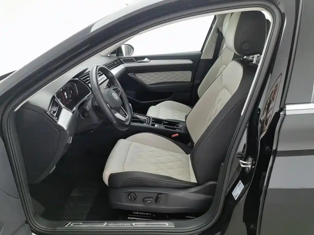 Volkswagen Magotan 2023 2 Millionth Unit Commemorative Edition 330TSI DSG Luxury — миниатюра 10