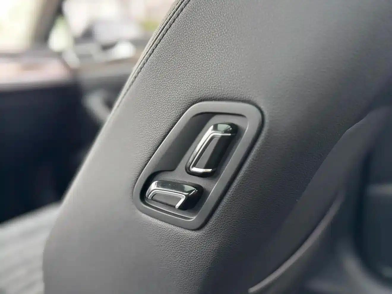 2018 Volkswagen Magotan 330TSI DSG Luxury — миниатюра 13