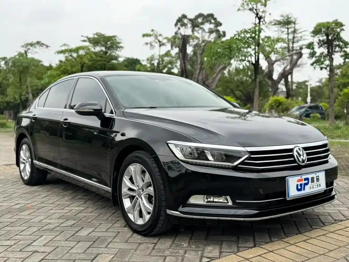 2018 Volkswagen Magotan 330TSI DSG Luxury — миниатюра 3